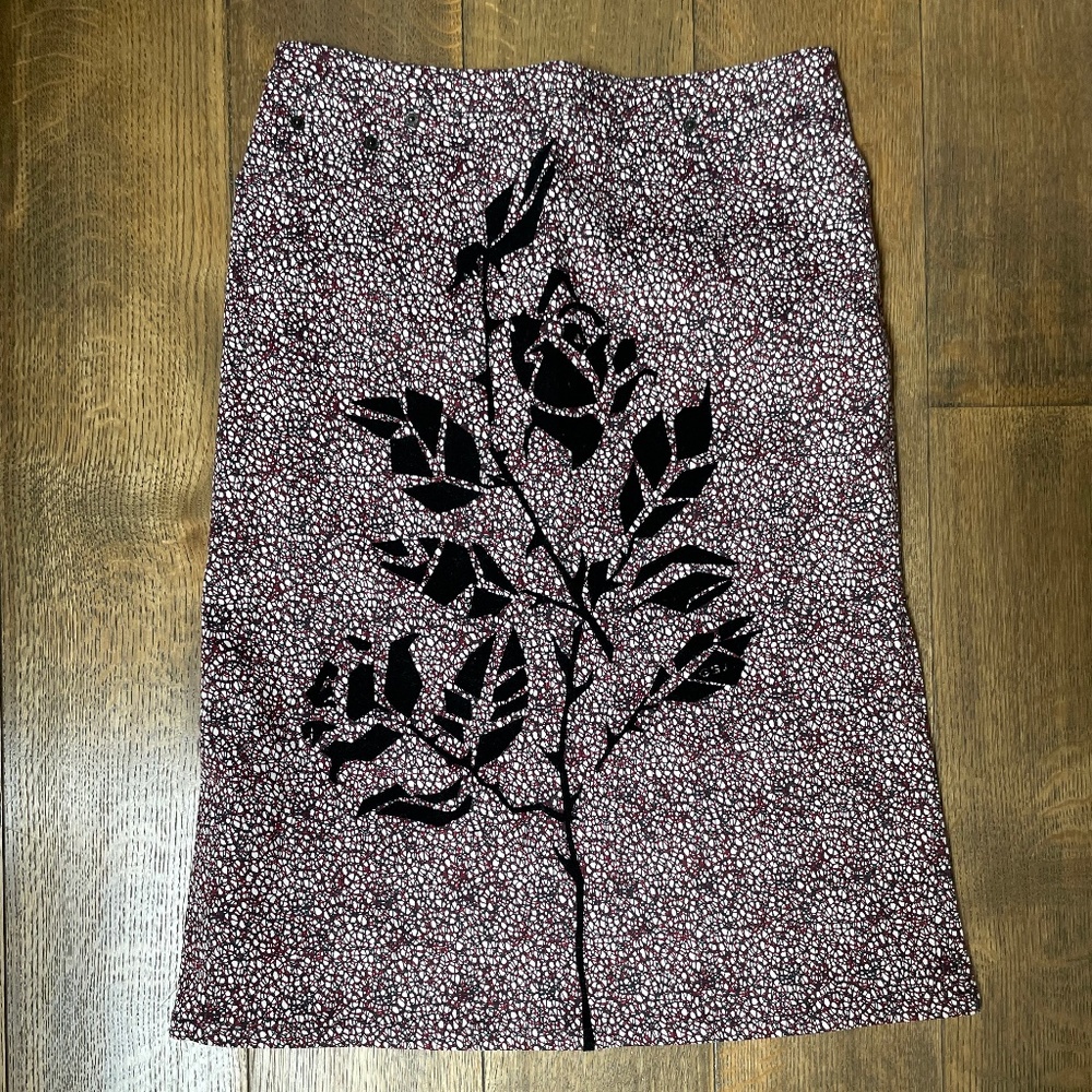 Gabrielle Strehle Jeans Skirt 42 US 6 unworn midi velvet flowers abstract